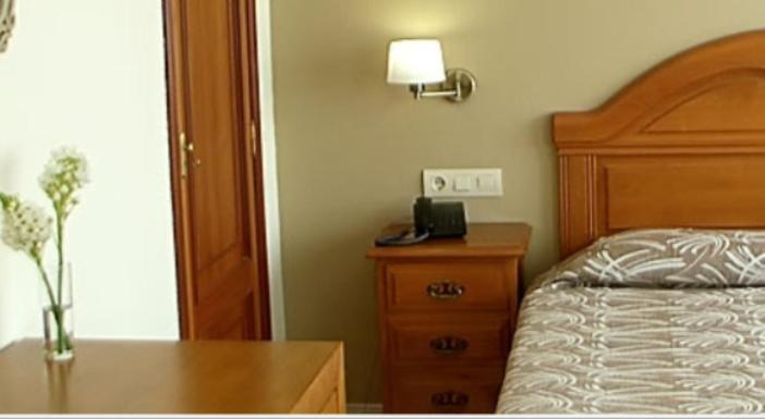 Hotel Bruselas A Guarda Esterno foto